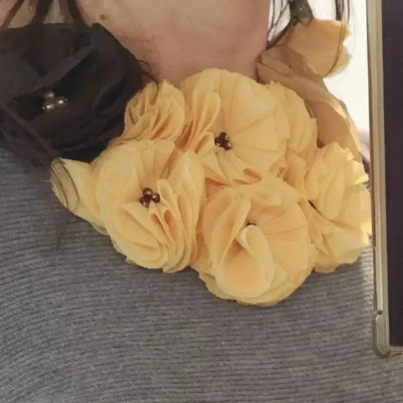 Handmade necklace and earings set - Picture 8 of 9